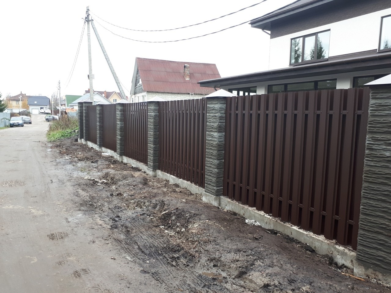 Забор шахматка 40м из штакетника столбы под камень в Светлограде