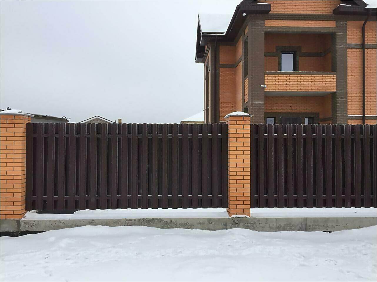 Забор из штакетника 95м фото6 в Светлограде