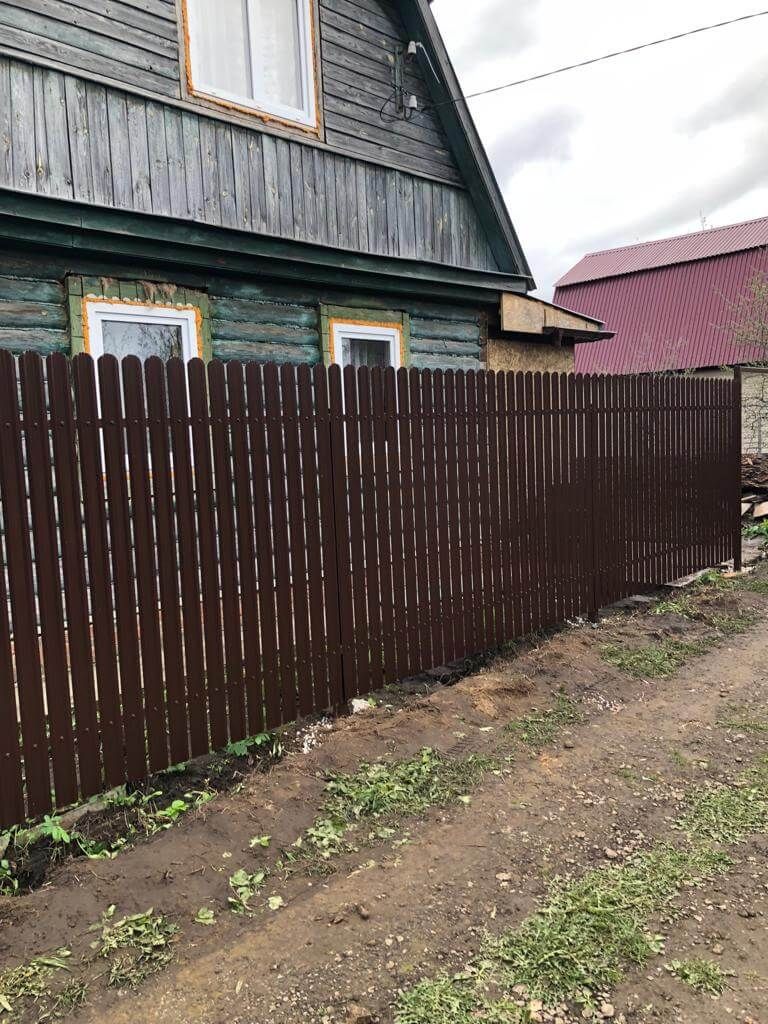 Забор из штакетника ЭКО-М 22м RAL8017/8017 Шоколад двусторонний в Светлограде